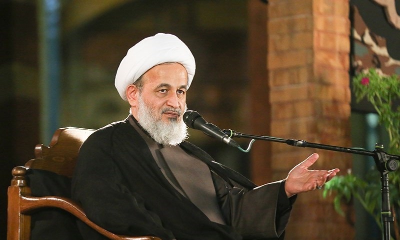 اربعین یک تحول عمیق انسانی و اجتماعی است