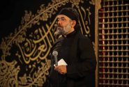 مداحی متفاوت محمود کریمی برای ایران در اولین شب محرم ۱۴۰۴